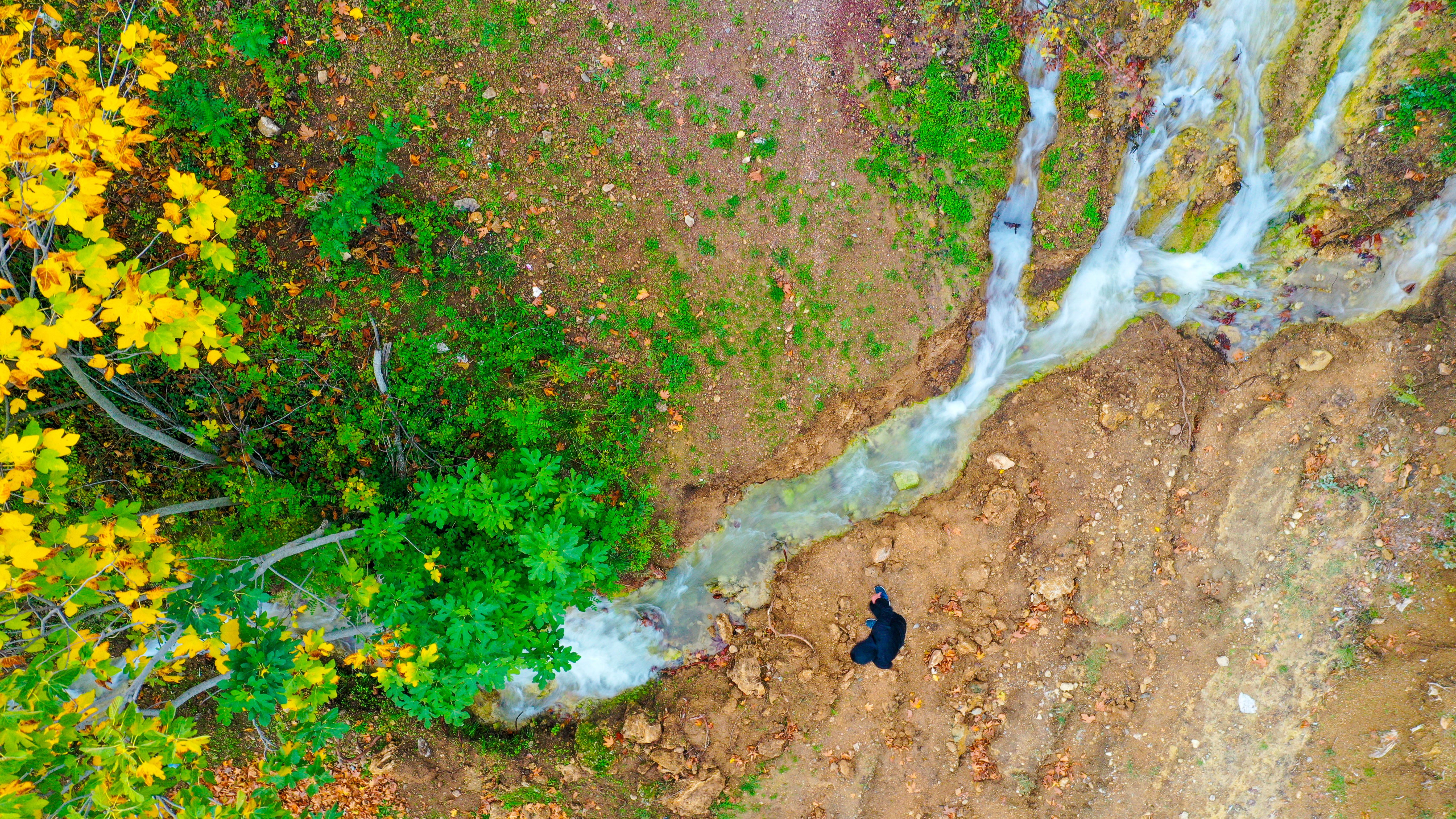 20 yıl önce kaybolmuştu! 6.1'lik depremin ardından yeniden ortaya çıktı 1 20 yıl önce kaybolmuştu! 6.1'lik depremin ardından yeniden ortaya çıktı