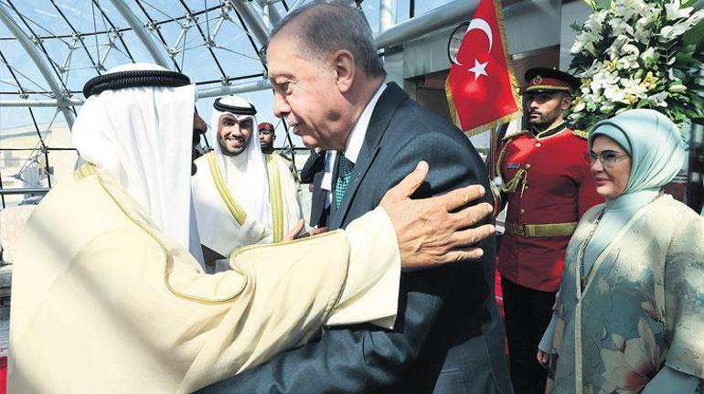 4 anlaşma imzalandı! Körfez turu Kuveyt’le başladı