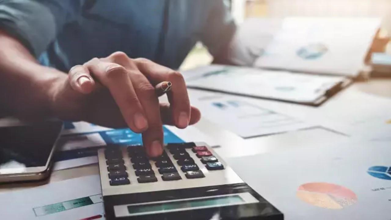 AB’de vergilerin GSYH’ye oranı 2024’te yüzde 40,4 oldu