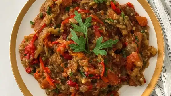 Akdeniz’in en sevilen mezesi: Orijinal babagannuş tarifi