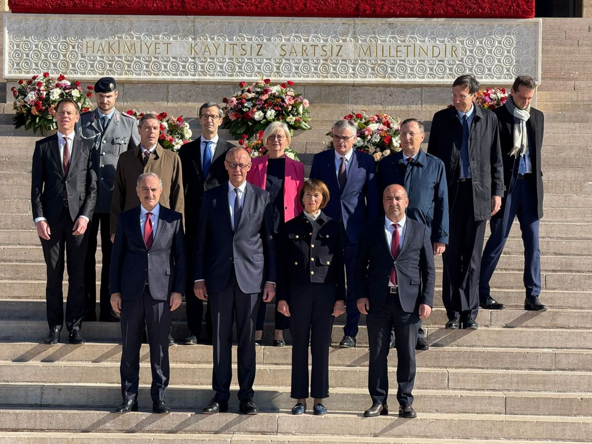 Almanya Başbakanı Merz, Anıtkabir'i ziyaret etti