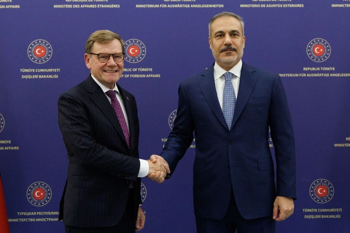 Almanya'ya vize kalkacak mı? Dışişleri'nden yeşil ışık! Vize serbestisi açıklaması... 1 Almanya'ya vize kalkacak mı? Dışişleri'nden yeşil ışık! Vize serbestisi açıklaması...