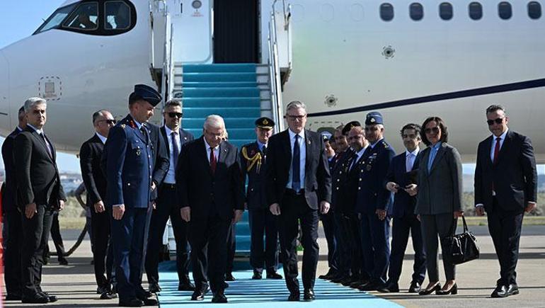 Ankara'ya gelen İngiltere Başbakanı Starmer'den TUSAŞ'a ziyaret! KAAN hakkında bilgi aldı 1 Ankara'ya gelen İngiltere Başbakanı Starmer'den TUSAŞ'a ziyaret! KAAN hakkında bilgi aldı