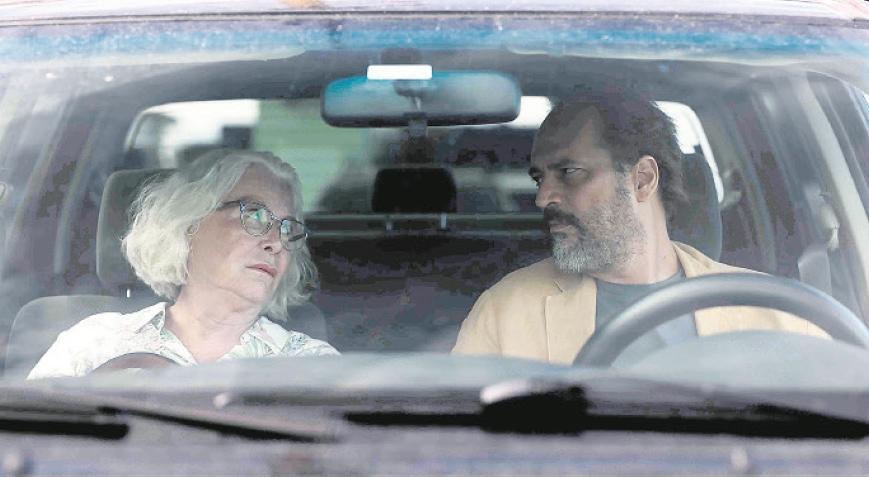 Anlatıcılığa övgü