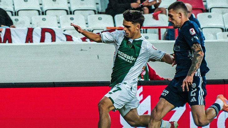 Antalyaspor Bursaspor Maçı: Türkiye Kupası 3. Eleme Turu Özeti ve Yorumlar