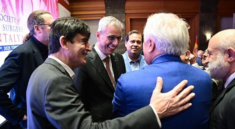 Bakan Memişoğlu: 112'yi 2026'nın başı itibarıyla tamamen elektronik sisteme geçiyoruz 1 Bakan Memişoğlu: 112'yi 2026'nın başı itibarıyla tamamen elektronik sisteme geçiyoruz