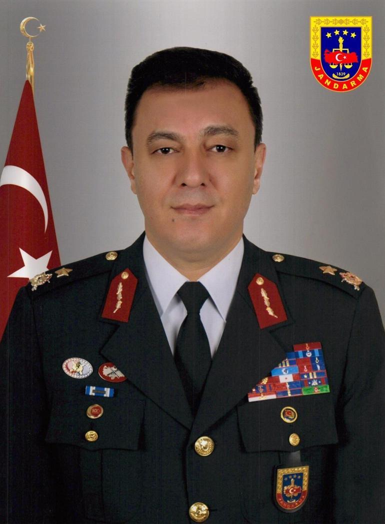 Bakan Yerlikaya acı haberi duyurdu: Tuğgeneral Selami Akşit vefat etti 1 Bakan Yerlikaya acı haberi duyurdu: Tuğgeneral Selami Akşit vefat etti