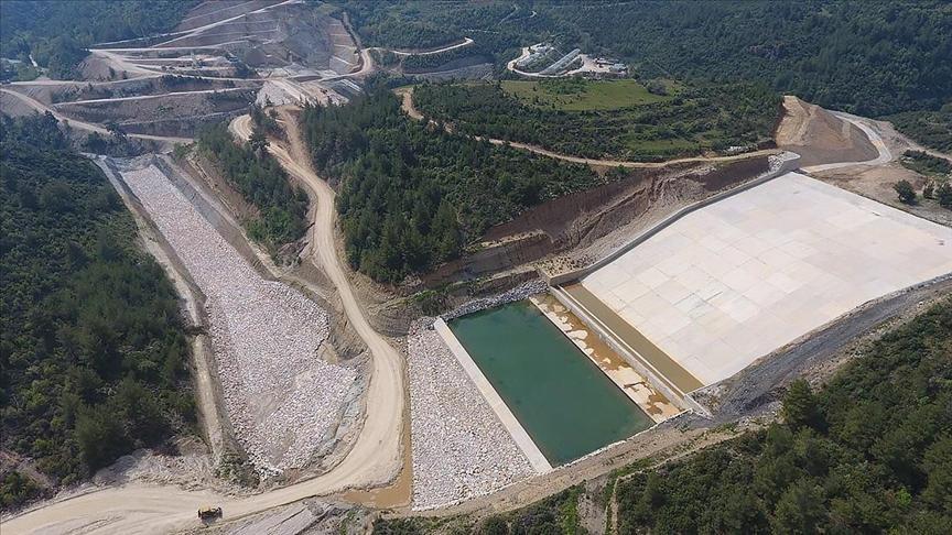 Bakan Yumaklı, Girme Barajı’nda su tutulmaya başlandığını duyurdu