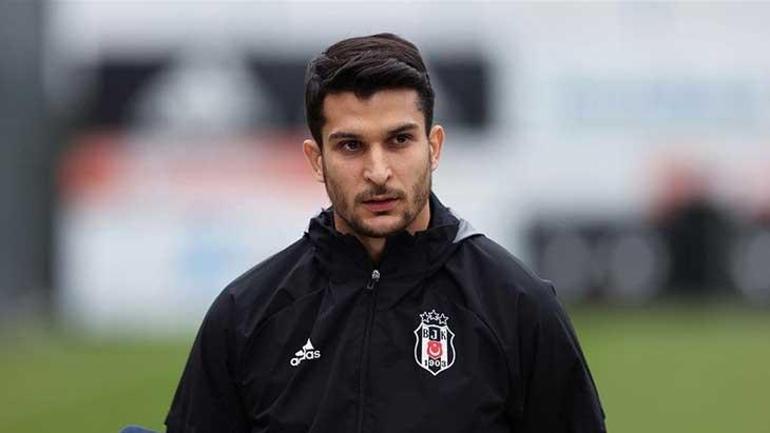 Beşiktaş'ta büyük sürpriz! Futbolu bırakma kararı 2 Beşiktaş'ta büyük sürpriz! Futbolu bırakma kararı