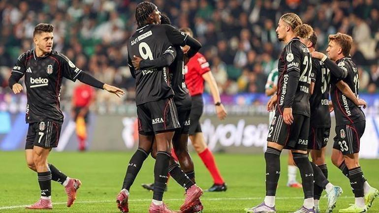 Bilal Meşe'den Beşiktaş'a sert eleştiri! 'O forma ağırdır, taşımasını bileceksiniz' 1 Bilal Meşe'den Beşiktaş'a sert eleştiri! 'O forma ağırdır, taşımasını bileceksiniz'