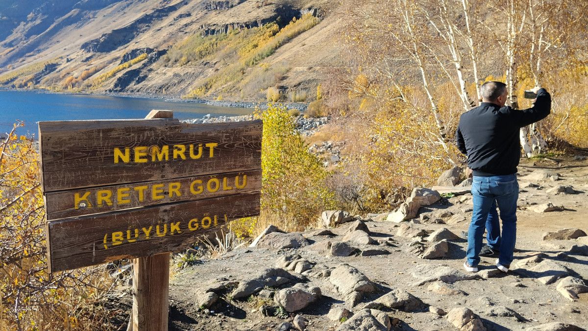 Bitlis Nemrut Kalderasında Sezonun Son Ziyaretçileri Heyecanla Bekleniyor