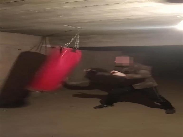 Bodrumda 3 gün üst üste yangın çıkardı, bu kez çatıya dadandı! Apartman sakinleri tedirgin