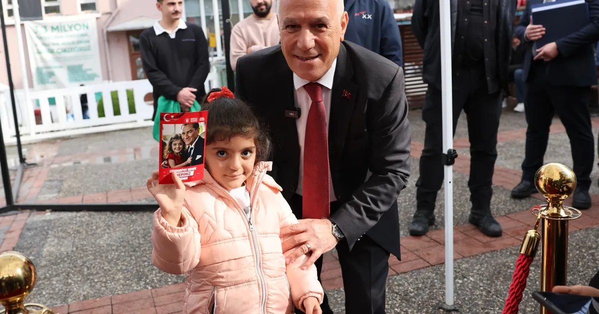 Bursalılar, Atatürk İle Aynı Karede