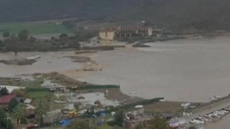 CANLI Son dakika... Meteoroloji uyarmıştı! Birçok kent sular altında kaldı