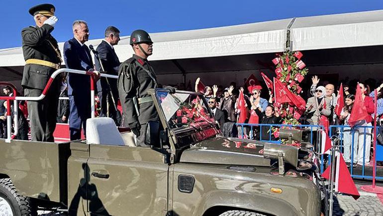 CANLI | Türkiye Cumhuriyeti'nin kuruluşunun 102'nci yıl dönümü, tüm yurtta büyük bir coşkuyla kutlanıyor 4 CANLI | Türkiye Cumhuriyeti'nin kuruluşunun 102'nci yıl dönümü, tüm yurtta büyük bir coşkuyla kutlanıyor