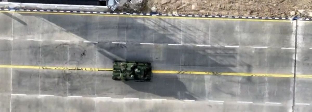 Çelik kale ALTAY Tankı'ndan gövde gösterisi