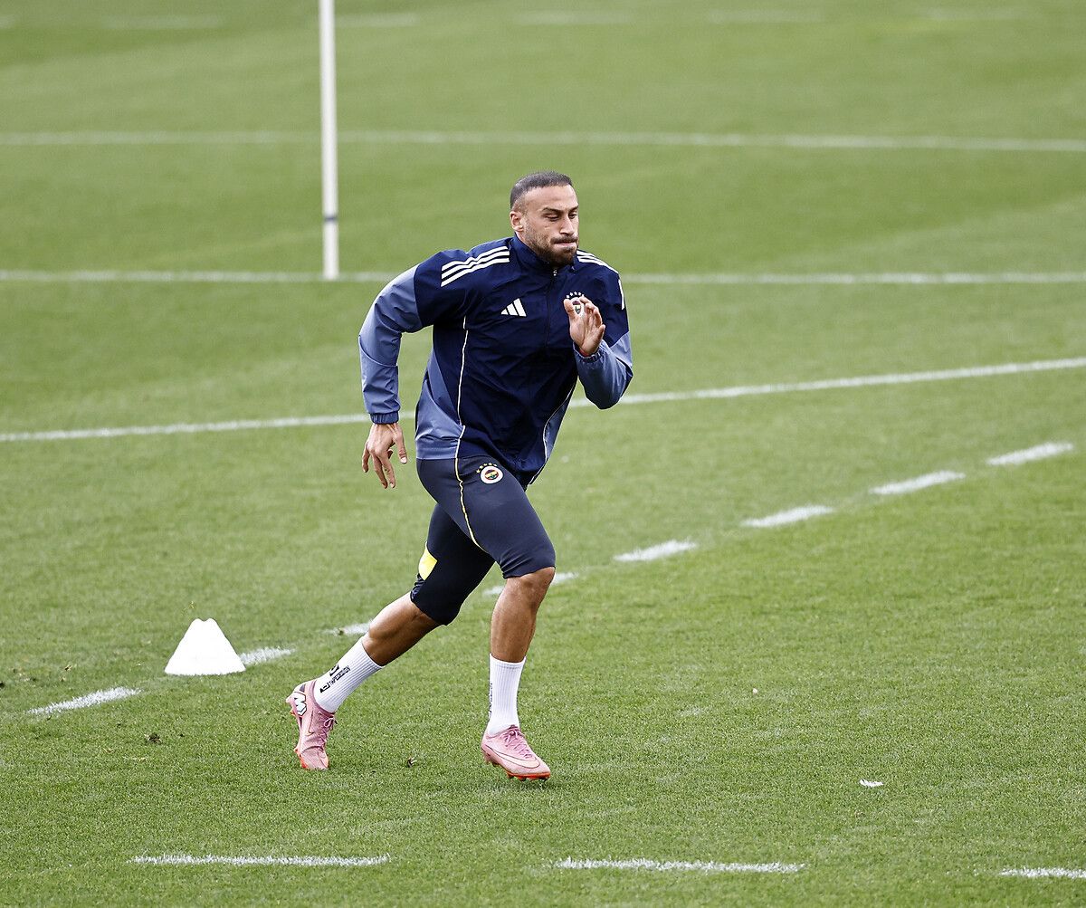 Cenk Tosun, Azerbaycan'a Gidiyor!