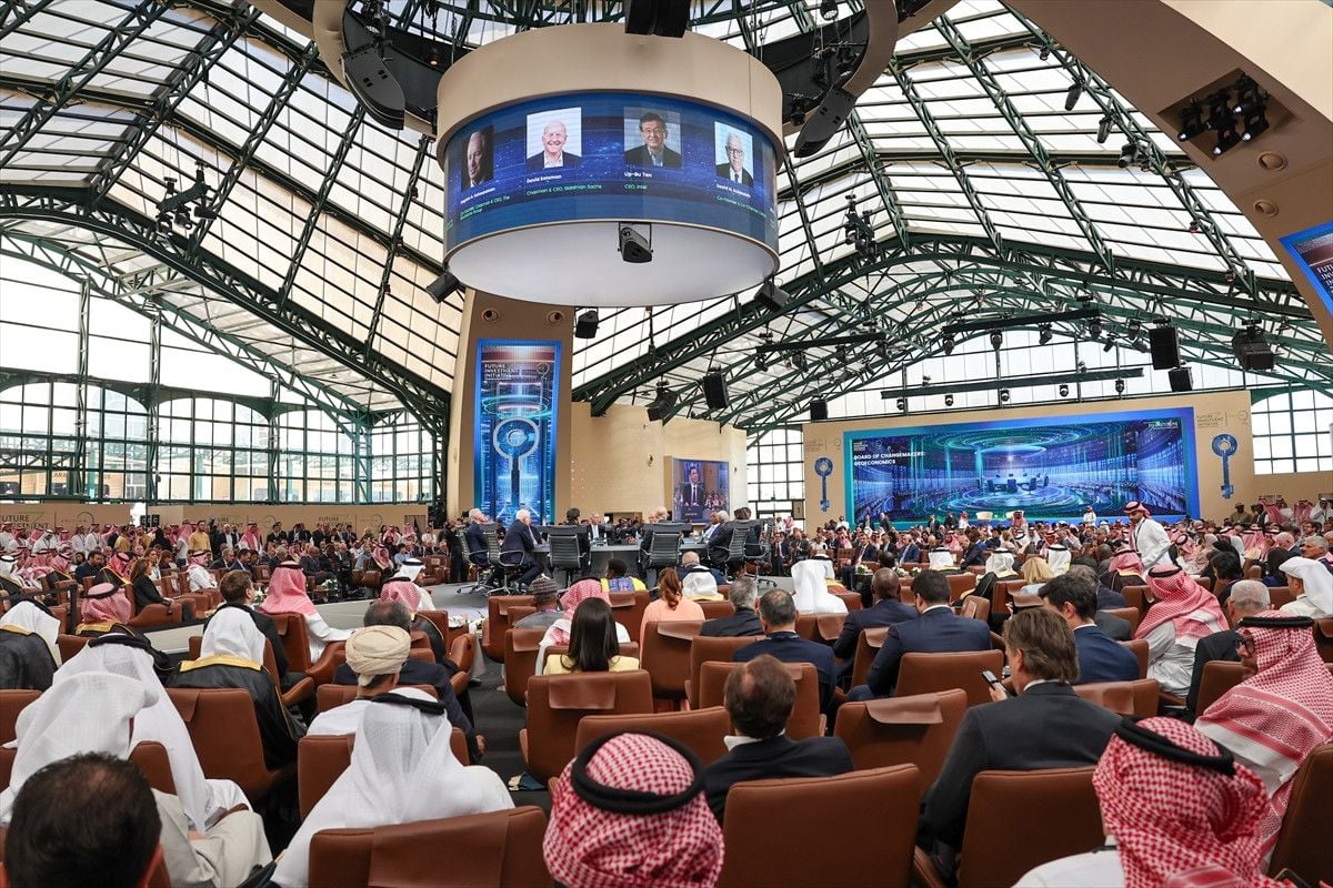 Cevdet Yılmaz, Riyad'da Türkiye'nin potansiyelini anlattı