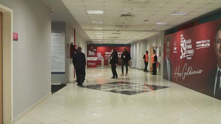 CHP'nin 39'uncu Olağan İstanbul İl Kongresi için hazırlıklar devam ediyor 1 CHP'nin 39'uncu Olağan İstanbul İl Kongresi için hazırlıklar devam ediyor