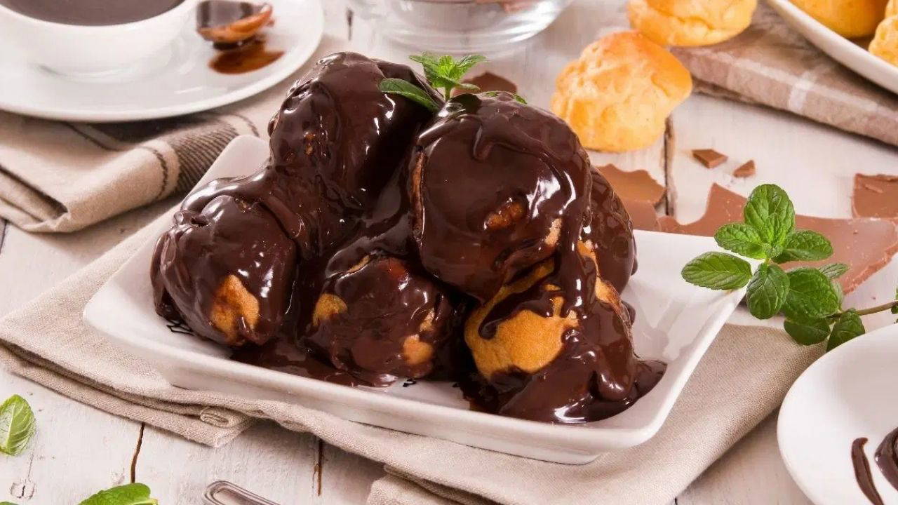Dışı çıtır, içi krema dolu enfes lezzet: MasterChef profiterol tarifi