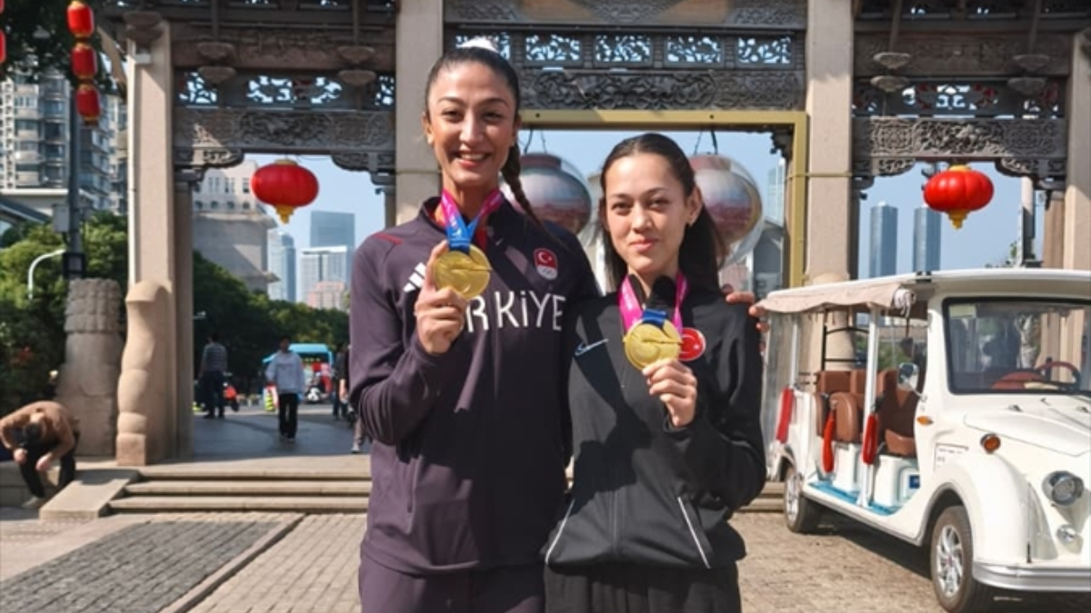 Dünya şampiyonu tekvandocular, olimpiyat madalyasını hedefliyor