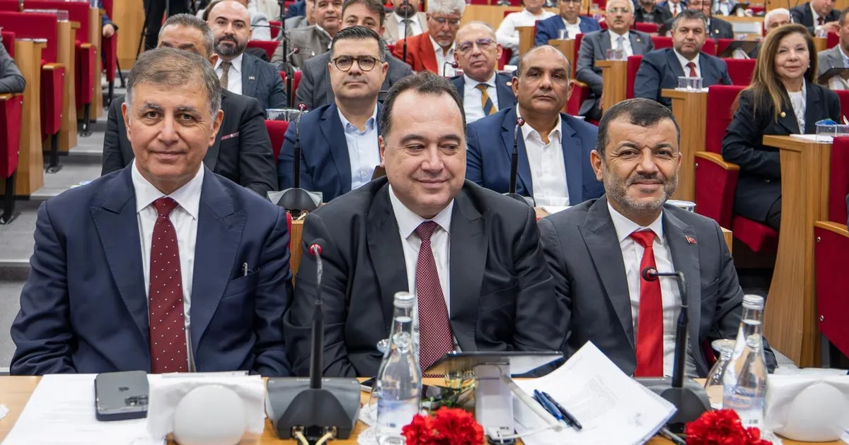 Ege Belediyeler Birliği Üyeleri İzmir’de Toplandı