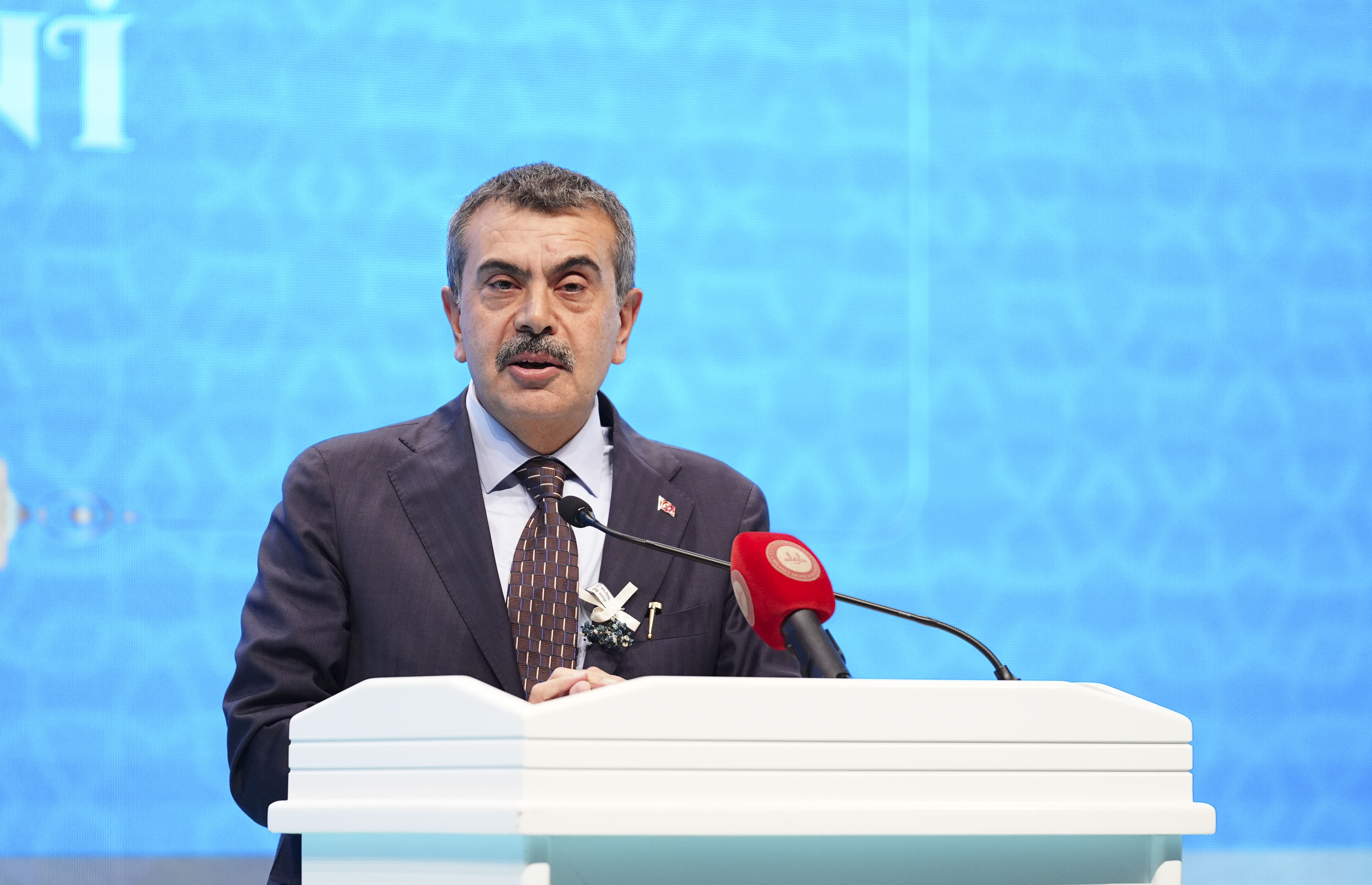 Eğitimde 100. Yıl Hayalleri Gerçek Oldu: Mektuplardan Devrime 1 Eğitimde 100. Yıl Hayalleri Gerçek Oldu: Mektuplardan Devrime