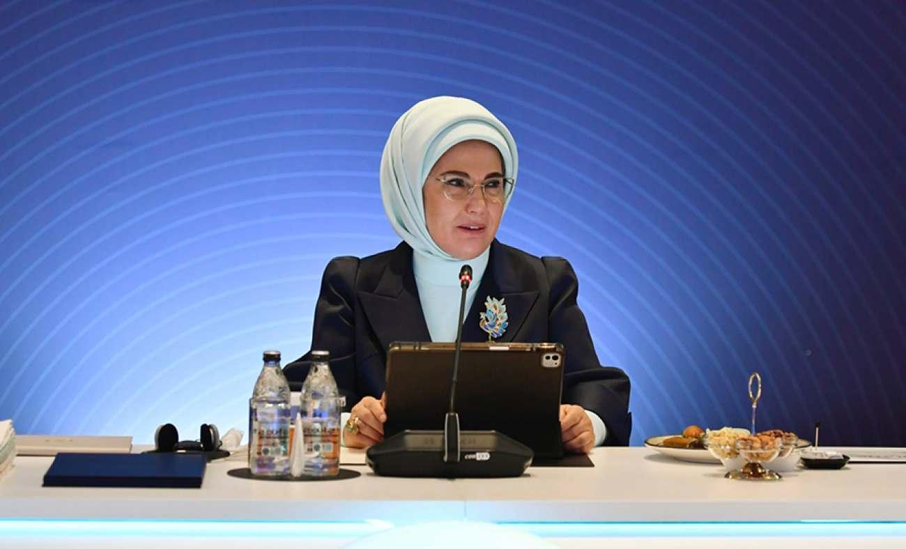 Emine Erdoğan: 'Geri dönüşüm odaklı döngüsel şehirler kurabiliriz' 1 Emine Erdoğan: 'Geri dönüşüm odaklı döngüsel şehirler kurabiliriz'