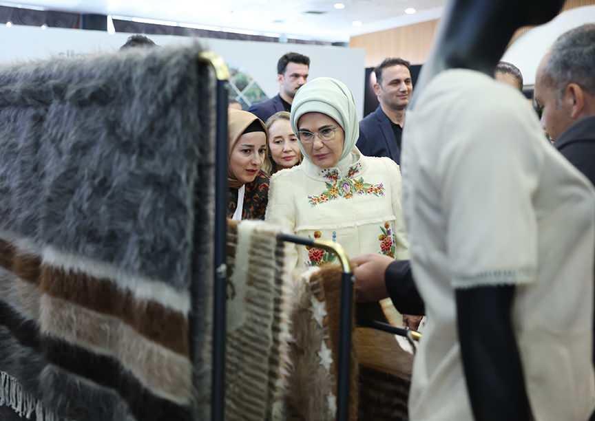 Emine Erdoğan “Siirtlilerle Buluşma” programında konuştu: 'Gösterdiğiniz kardeşliği unutmadık'