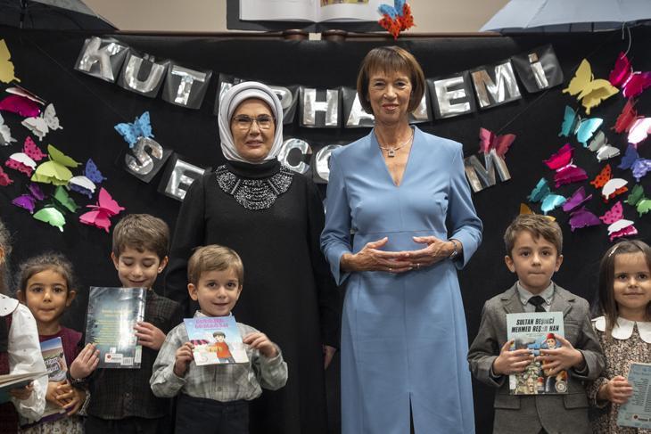 Emine Erdoğan ve Charlotte Merz: Millet Kütüphanesi'nde Bilgeliğin İzinde