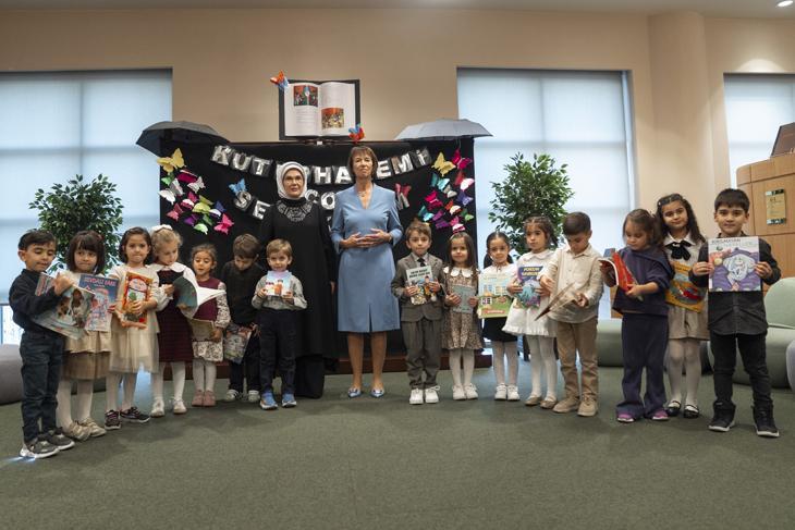 Emine Erdoğan ve Charlotte Merz: Millet Kütüphanesi'nde Bilgeliğin İzinde