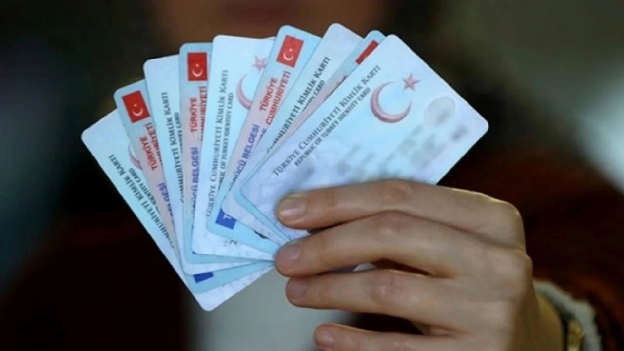 Eski tip ehliyetler için son gün yaklaşıyor: Süre uzatılmayacak