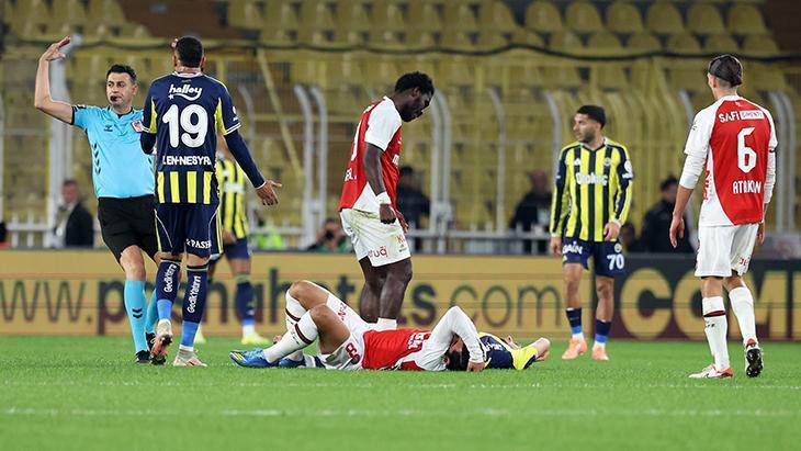 Fenerbahçe – Karagümrük maçında tartışma yaratan kararlar! Penaltı kararı doğru mu?