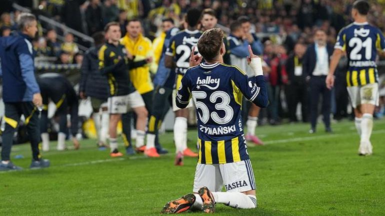 Fenerbahçe'de sürpriz ayrılık iddiası! Transfer teklifleri değerlendirilecek