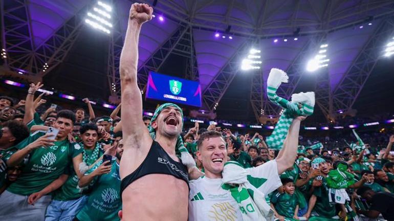 Fenerbahçe'den Merih Demiral'a Transfer Bombası: Planlar Hazır!