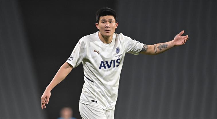 Fenerbahçe’den stoper hamlesi! Eski yıldızı hedefte