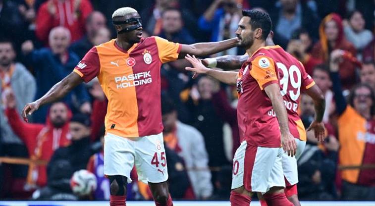 Galatasaray, tarihinin en iyi başlagıcıyla araya girdi!