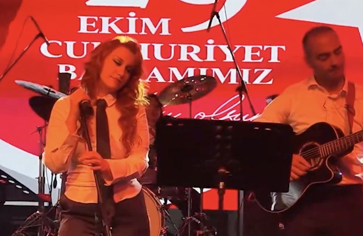 Gaziosmanpaşa'da 29 Ekim Coşkusunu Zirveye Taşıyan Kutlama