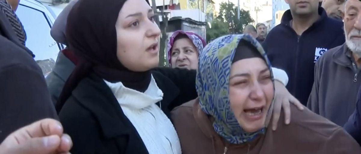 Gebze'de çöken binanın kaydığı ortaya çıktı 1 Gebze'de çöken binanın kaydığı ortaya çıktı