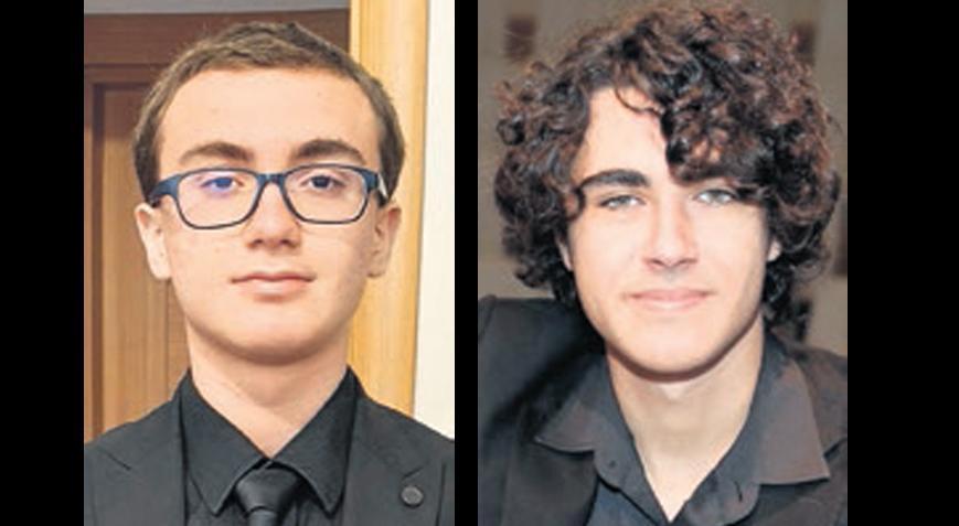 Genç Piyanistlerin Ödül Töreni: Müzik Arenasında Zafer!