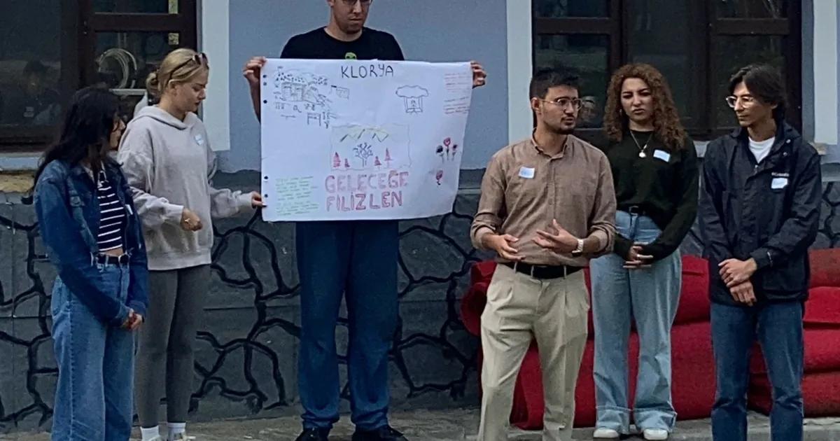 Gençler Nilüfer’in Üçpınar Mahallesi’nde Bir Araya Geldi