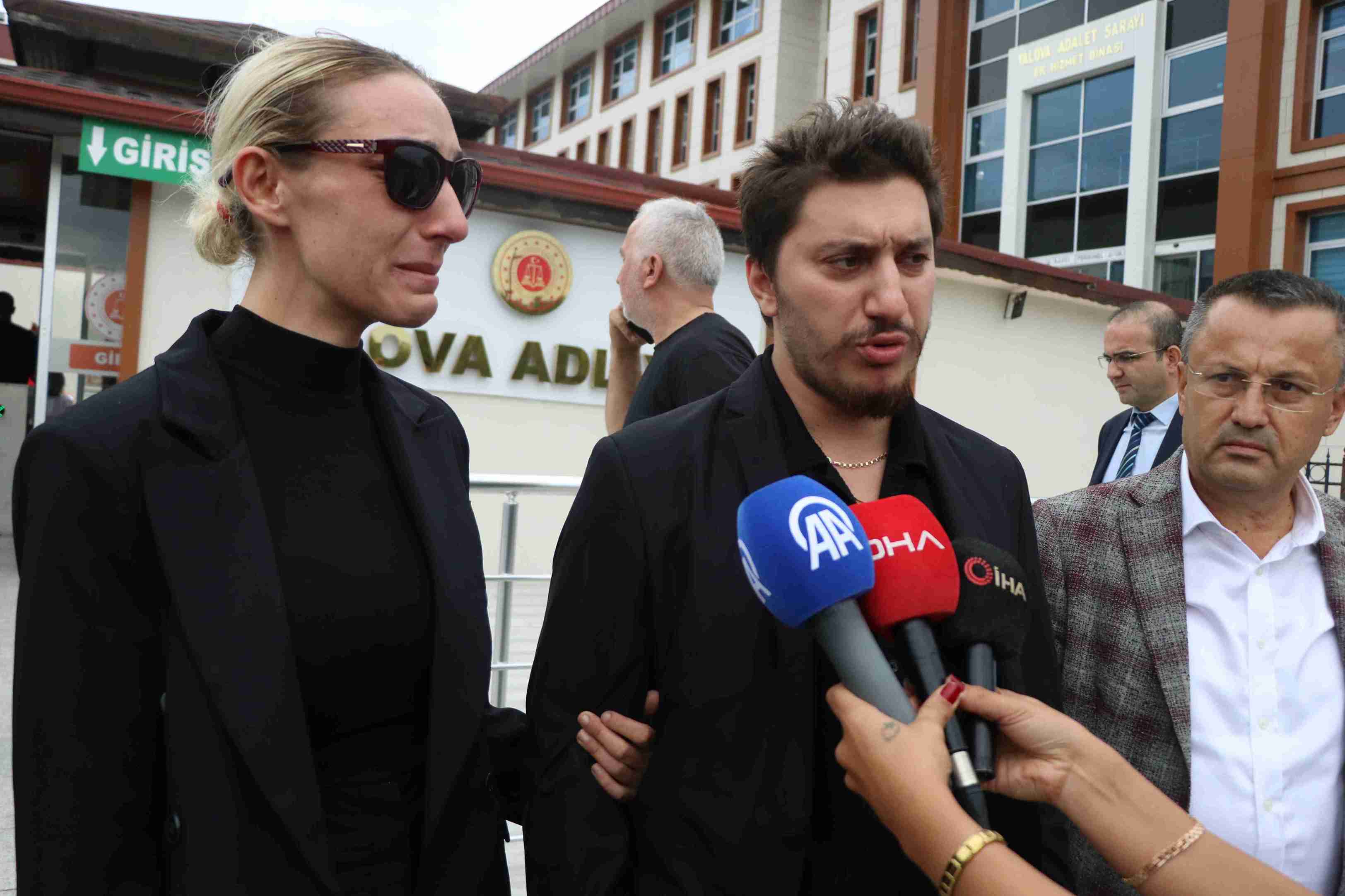 Güllü'nün kızından sonra oğlu hakkında da şok iddia: Annesine şiddet uyguladı!