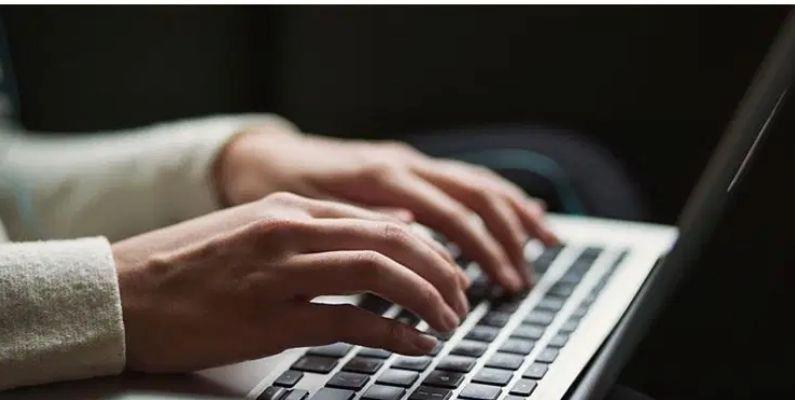 Hepsiburada CEO’su’ndan Çarpıcı Uyarı: Çinli E-Ticaret Siteleri Halk Sağlığına Tehdit Oluşturuyor!