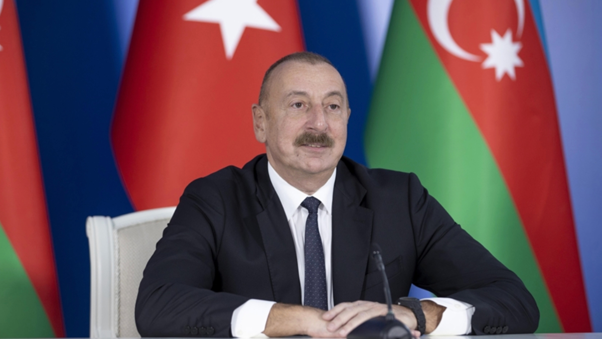 İlham Aliyev’den Cumhuriyet Bayramı kutlaması