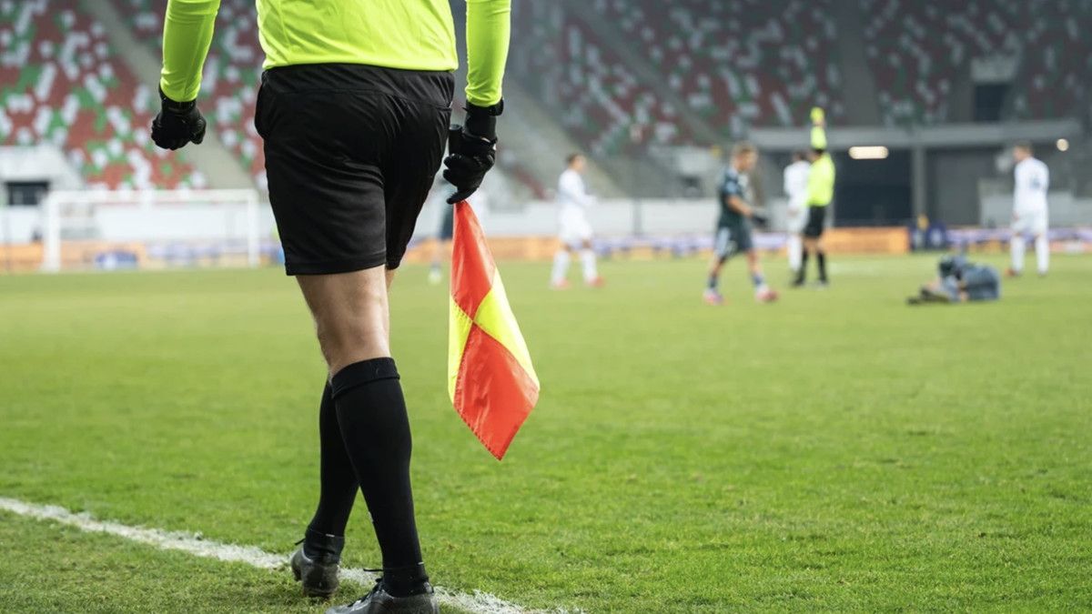 İngiliz Basını Onayladı: Jose Mourinho Hakem Skandalında Haklı Çıktı 3 İngiliz Basını Onayladı: Jose Mourinho Hakem Skandalında Haklı Çıktı