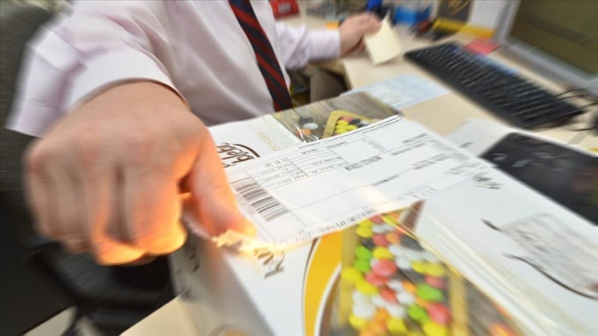 İnternetten siparişler de posta gelirleri de rekor kırdı