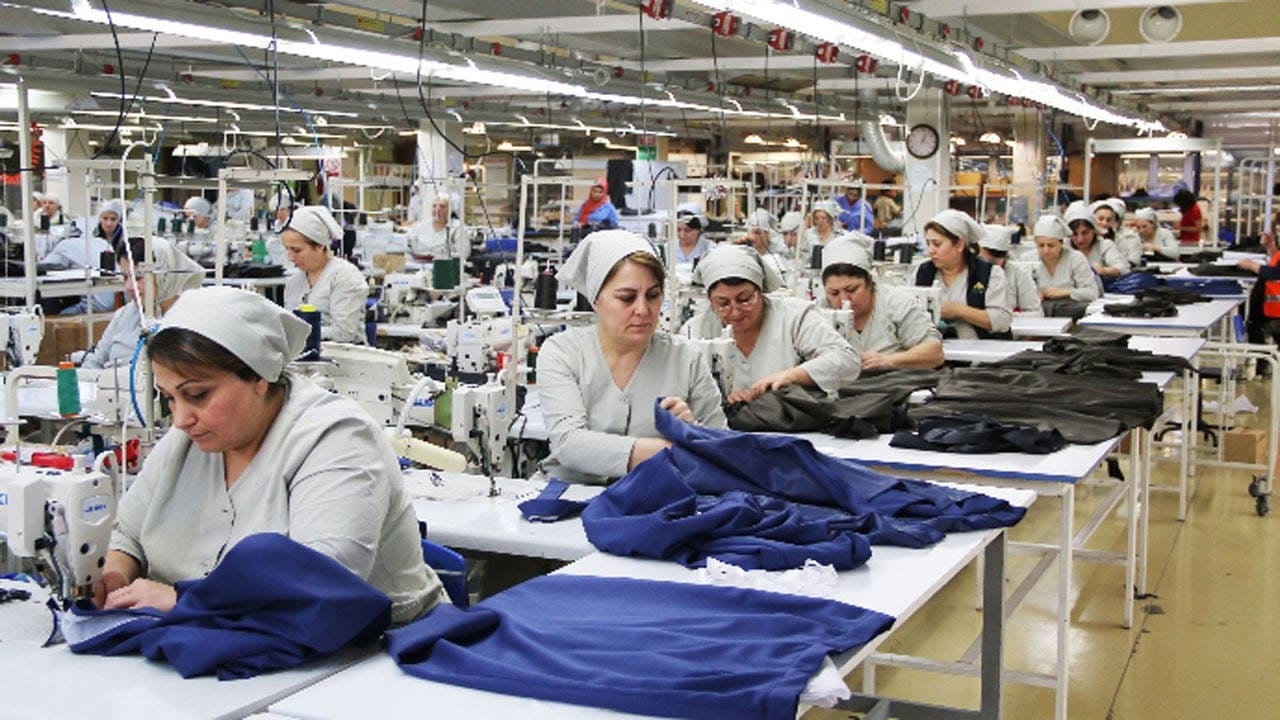 İSO Türkiye İmalat PMI eylülde geriledi: Tekstil büyük kayıp yaşadı