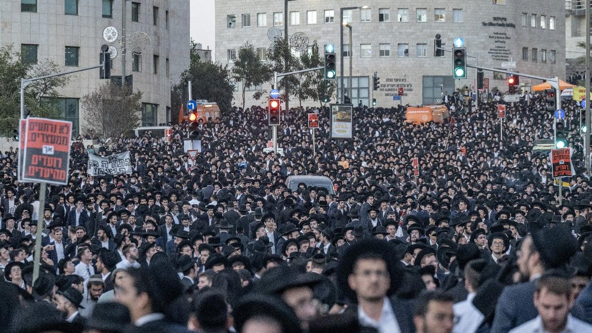 İsrail’de Haredi Toplumu Zorunlu Askerliğe Meydan Okuyor