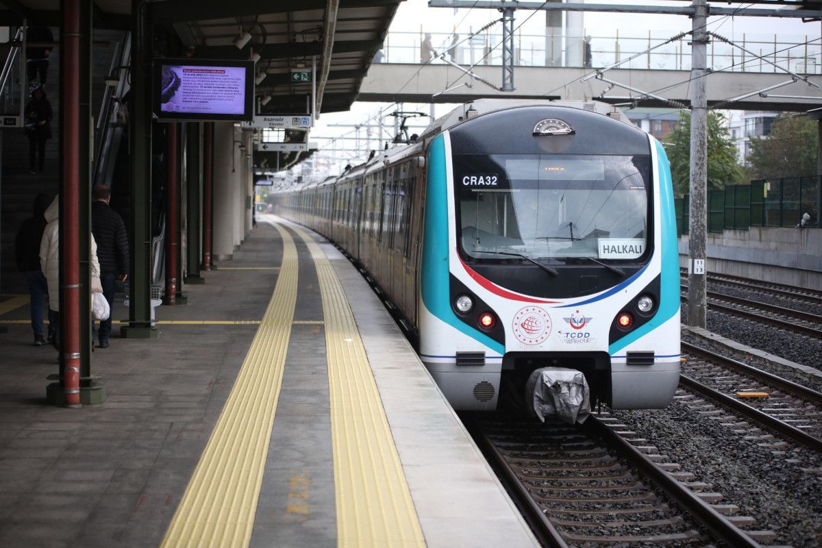 İstanbul Havalimanı ve Marmaray toplam 1 milyar 832 milyon 937 bin 350 kişiye hizmet verdi