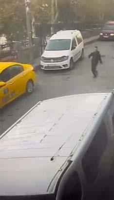 İstanbul'da Gençlik Korkusu: 13 Yaşındaki Ortaokul Öğrencisinin Arkadaşına Bıçaklı Saldırısı